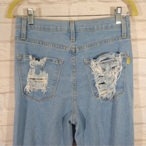 A Vibrant MIU Light Wash High Rise Waist Distressed Ripped Blue Denim Jeans 7 27 - Picture 8 of 10